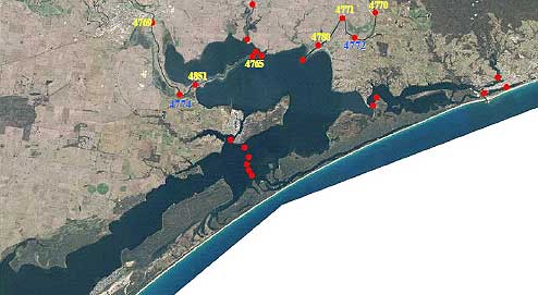 &quot;Figure 4. Sites at which acoustic receivers were placed in the Tambo and Mitchell Rivers (shown by red dots with receiver IDs). Note, receiver numbers in blue correspond with LWD.&quot;